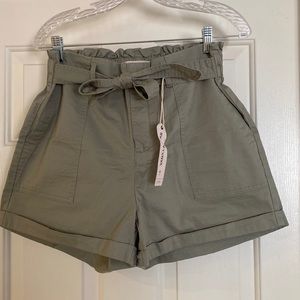 Vanilla Star Paper Bag Shorts Size 11